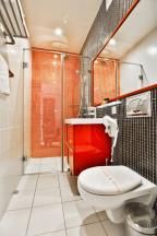 Standard Twin Room, Bathroom